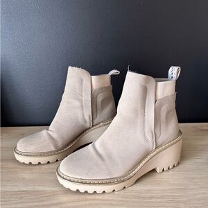 Catherine Malandrino Beige Suede Chelsea Platform Booties | 7.5